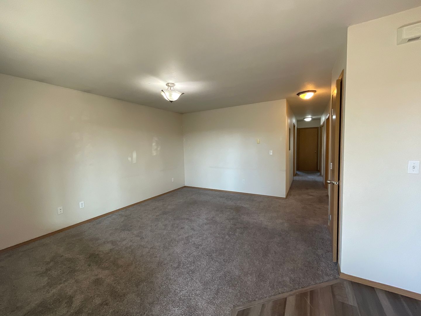 5752 Legoe Ave. - # 202 - Ferndale - Washington - 3 bed, 2 bath rental property