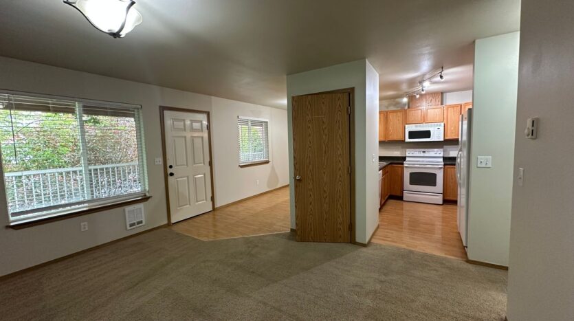 5752 Legoe Ave. - # 202 - Ferndale - Washington - 3 bed, 2 bath rental property