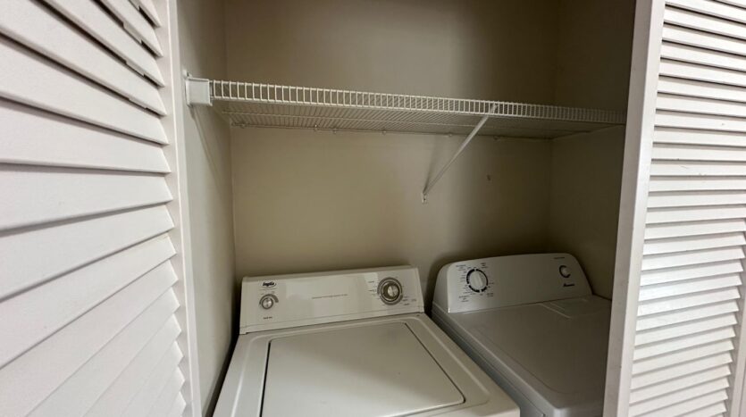 5752 Legoe Ave. - # 202 - Ferndale - Washington - 3 bed, 2 bath rental property