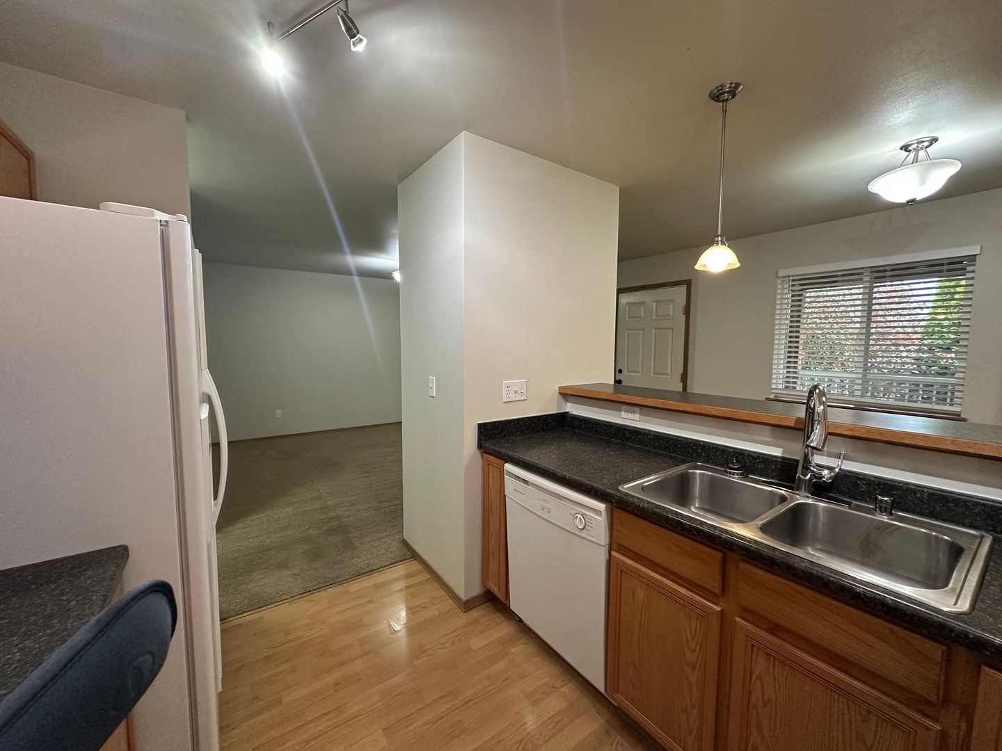 5752 Legoe Ave. - # 202 - Ferndale - Washington - 3 bed, 2 bath rental property