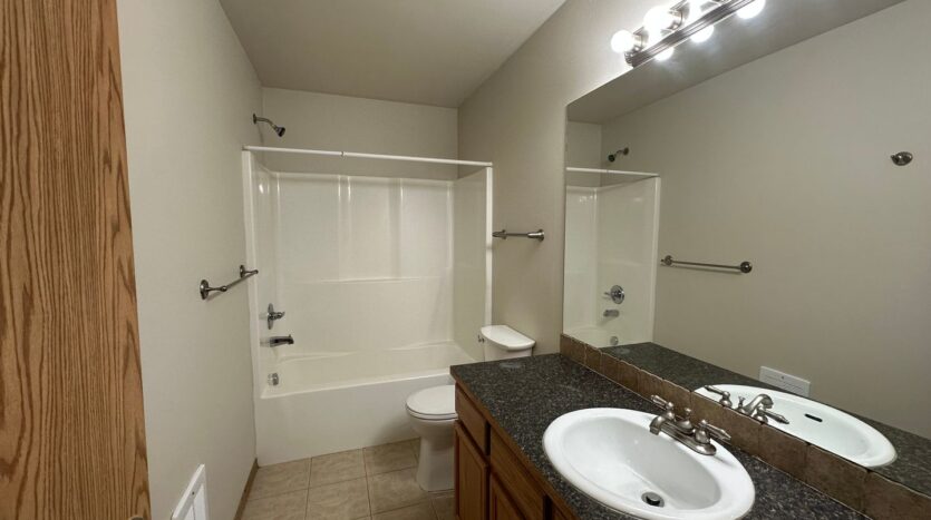 5752 Legoe Ave. - # 202 - Ferndale - Washington - 3 bed, 2 bath rental property