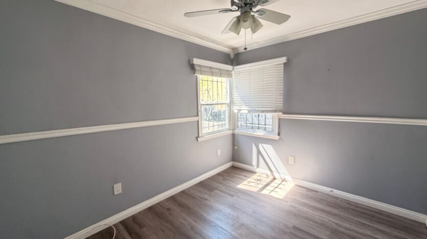 586 e Fairview Blvd  - Inglewood - California - 2 bed, 1 bath rental property