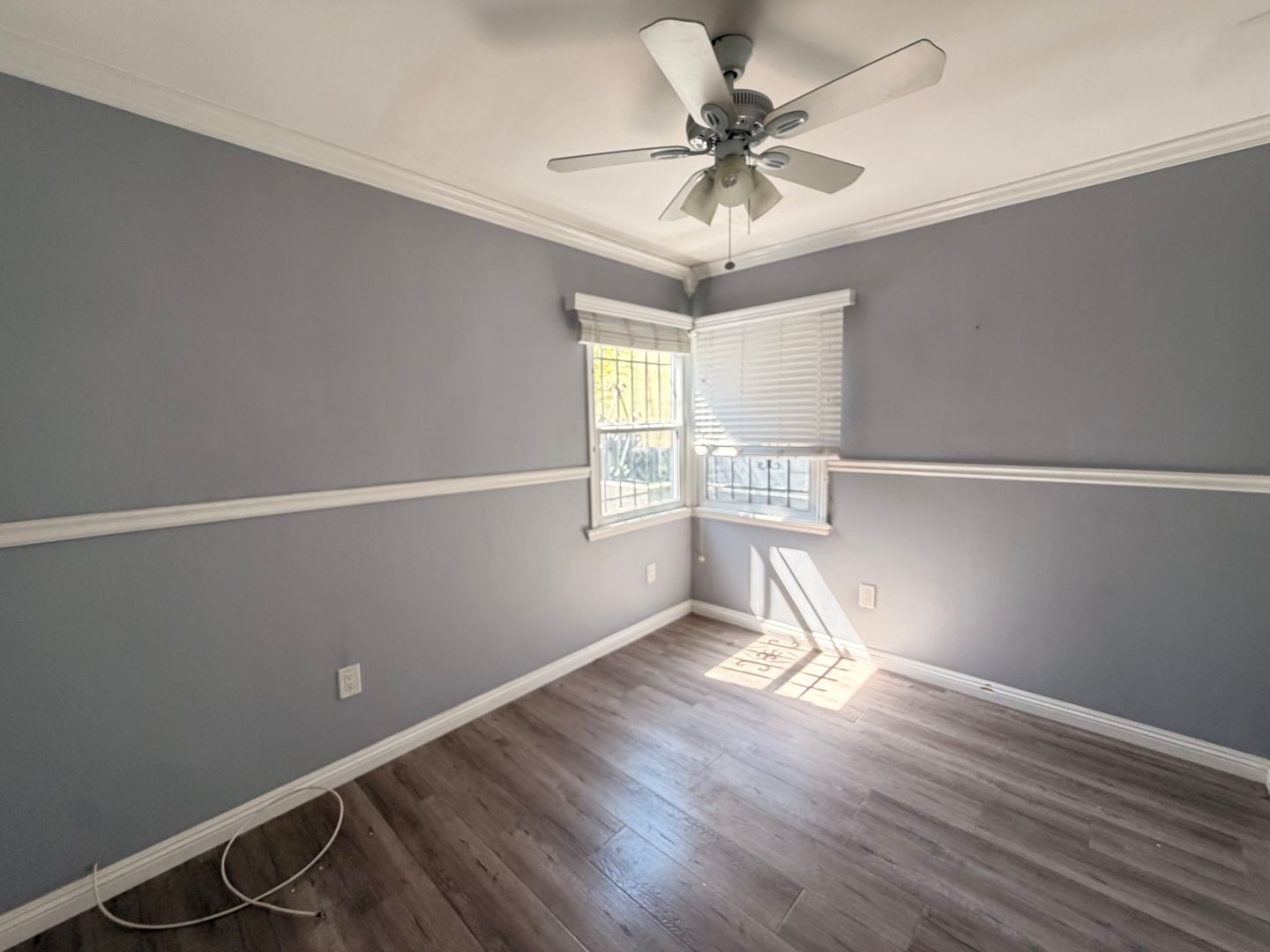 586 e Fairview Blvd  - Inglewood - California - 2 bed, 1 bath rental property