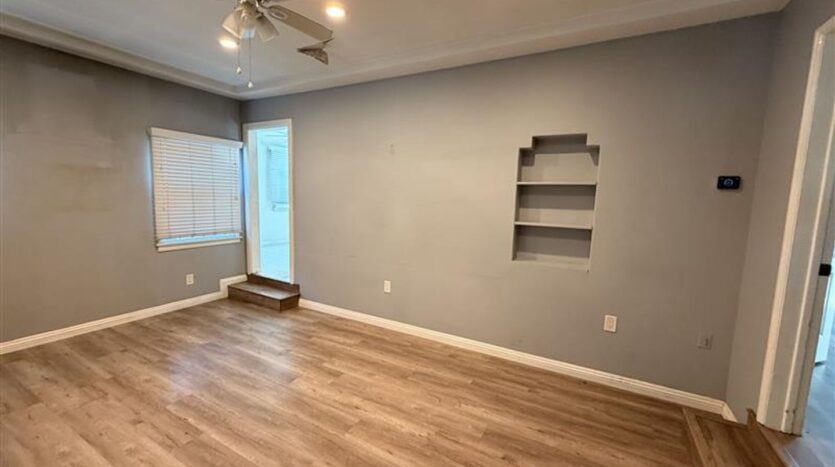 586 e Fairview Blvd  - Inglewood - California - 2 bed, 1 bath rental property