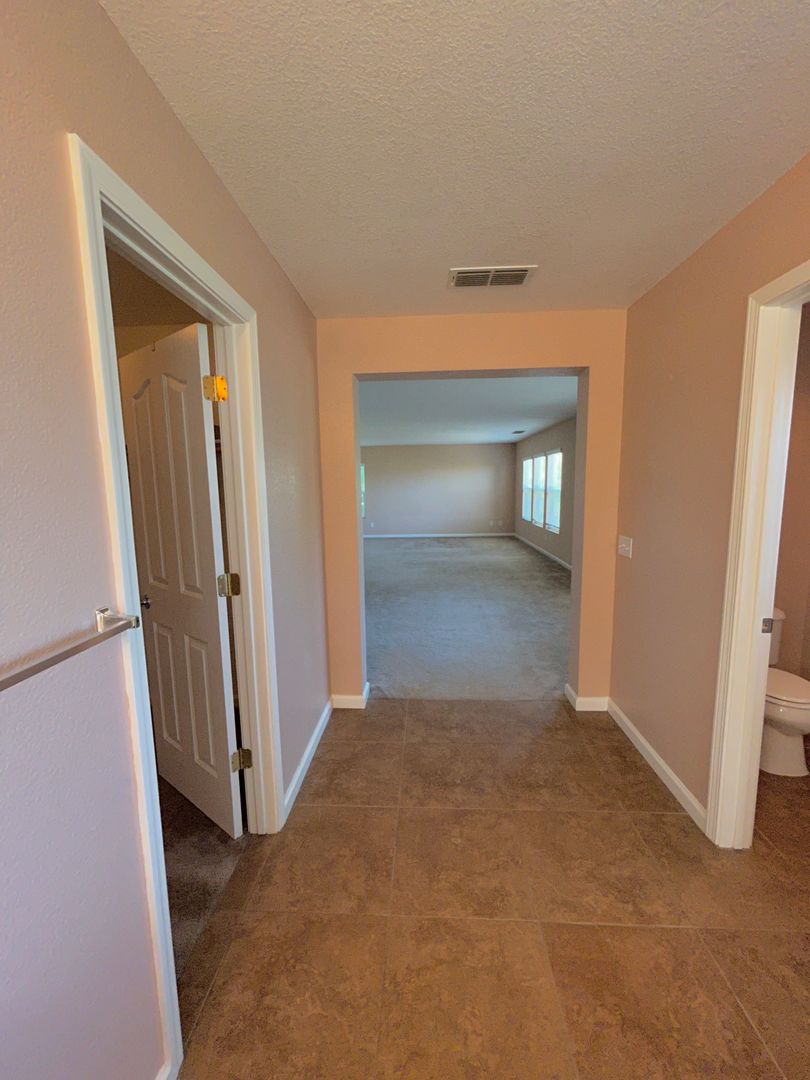 6001 Jefjen Way - Elk Grove - California - 5 bed, 3 bath rental property