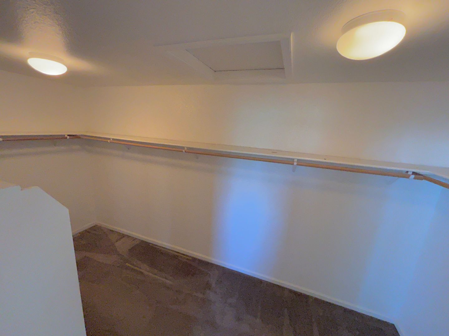 6001 Jefjen Way - Elk Grove - California - 5 bed, 3 bath rental property