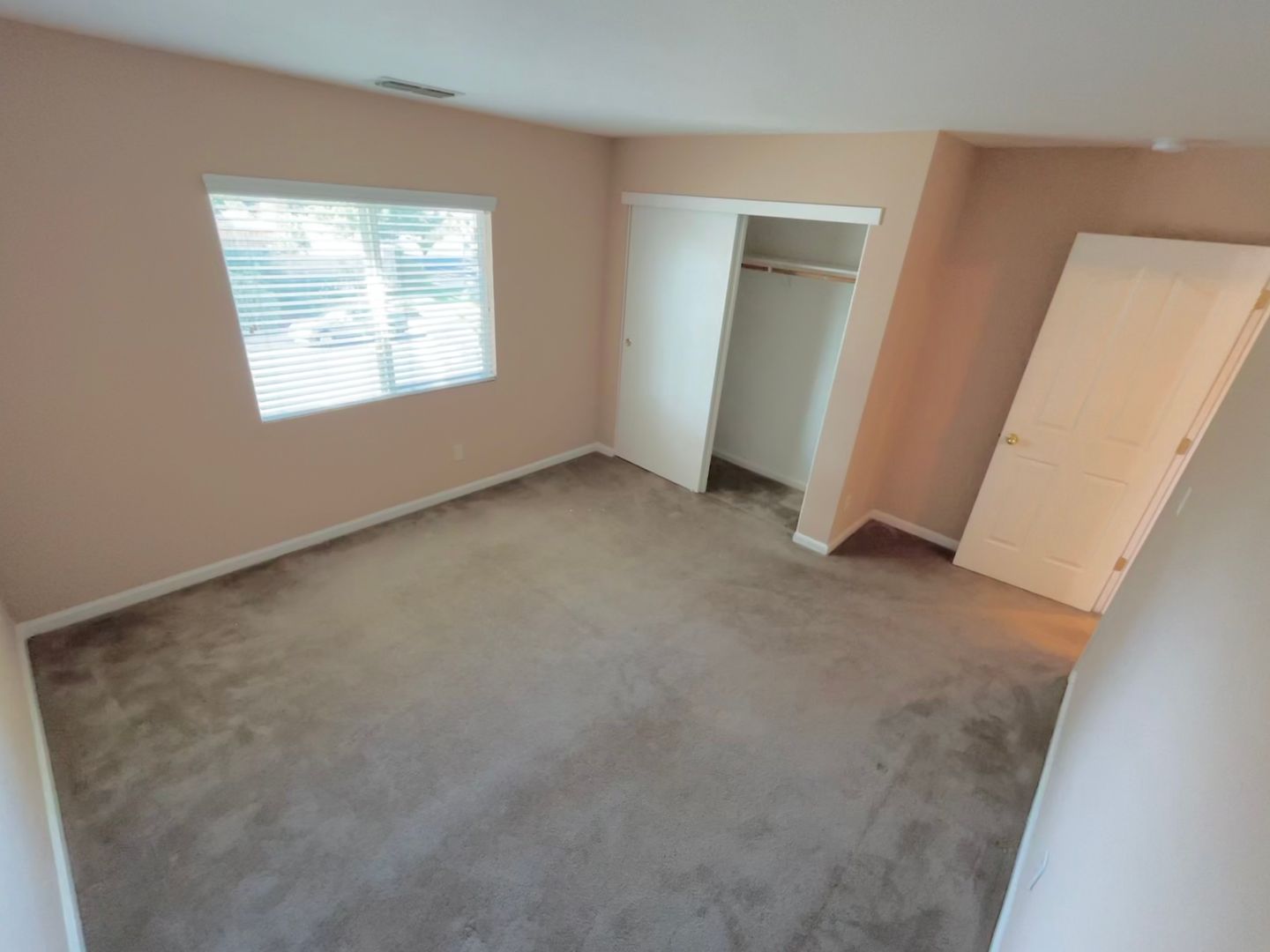 6001 Jefjen Way - Elk Grove - California - 5 bed, 3 bath rental property