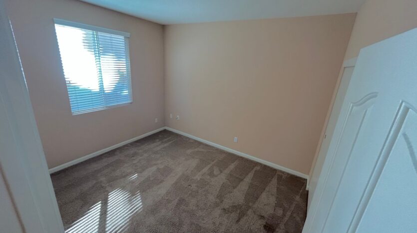 6001 Jefjen Way - Elk Grove - California - 5 bed, 3 bath rental property