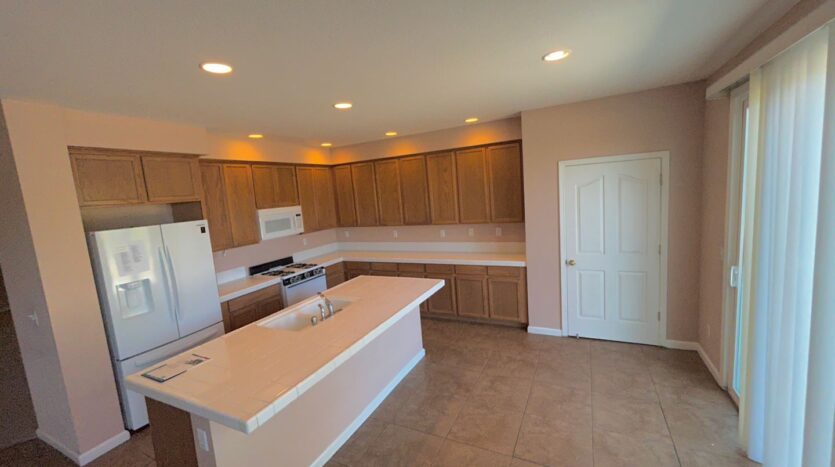 6001 Jefjen Way - Elk Grove - California - 5 bed, 3 bath rental property