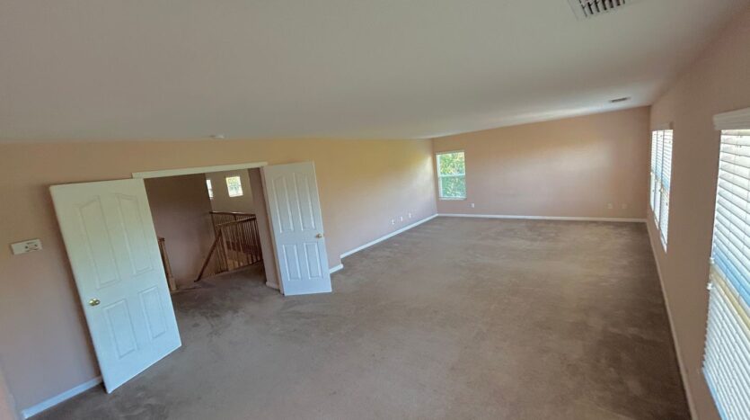 6001 Jefjen Way - Elk Grove - California - 5 bed, 3 bath rental property