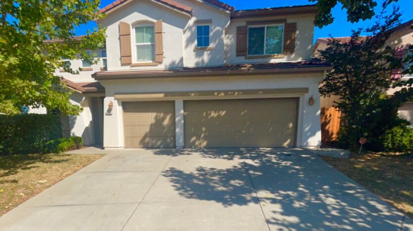 6001 Jefjen Way - Elk Grove - California - 5 bed, 3 bath rental property