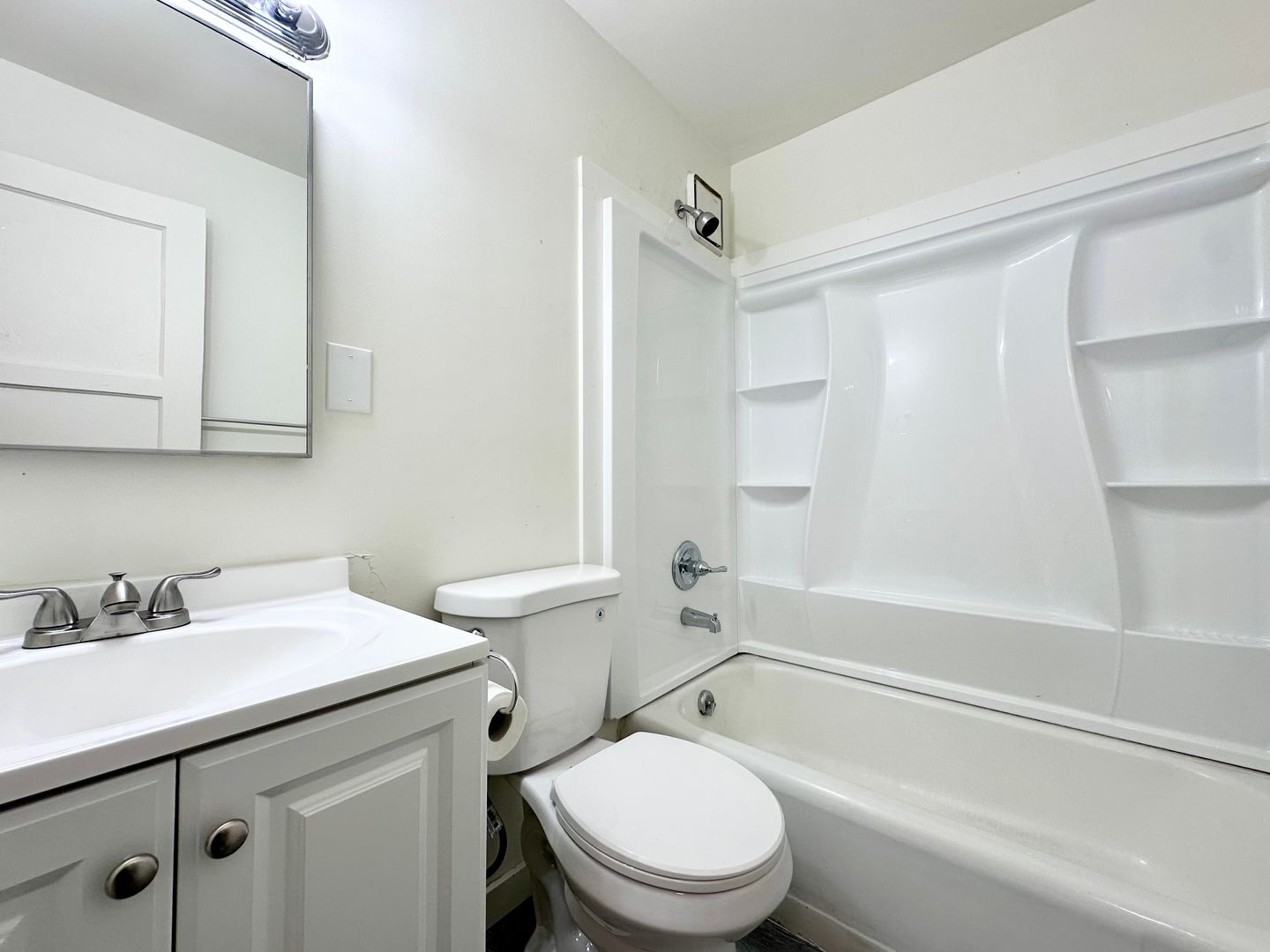 6009 SE 138th Pl - Portland - Oregon - 3 bed, 1 bath rental property