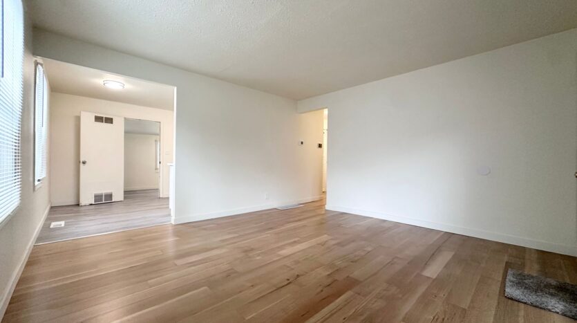 6009 SE 138th Pl - Portland - Oregon - 3 bed, 1 bath rental property