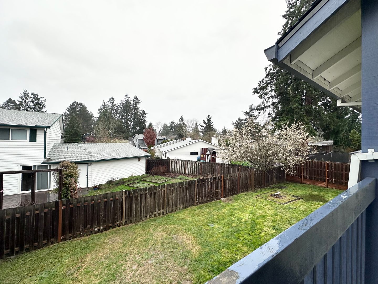 6300 SW Fisher Ave - Beaverton - Oregon - 6 bed, 3 bath rental property