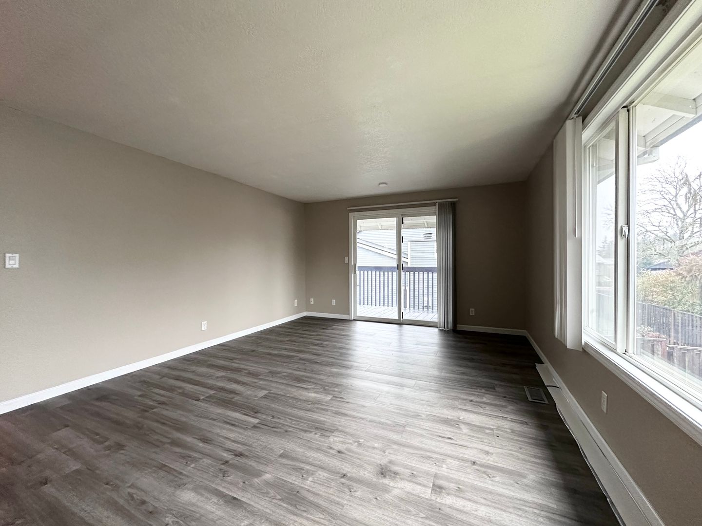 6300 SW Fisher Ave - Beaverton - Oregon - 6 bed, 3 bath rental property