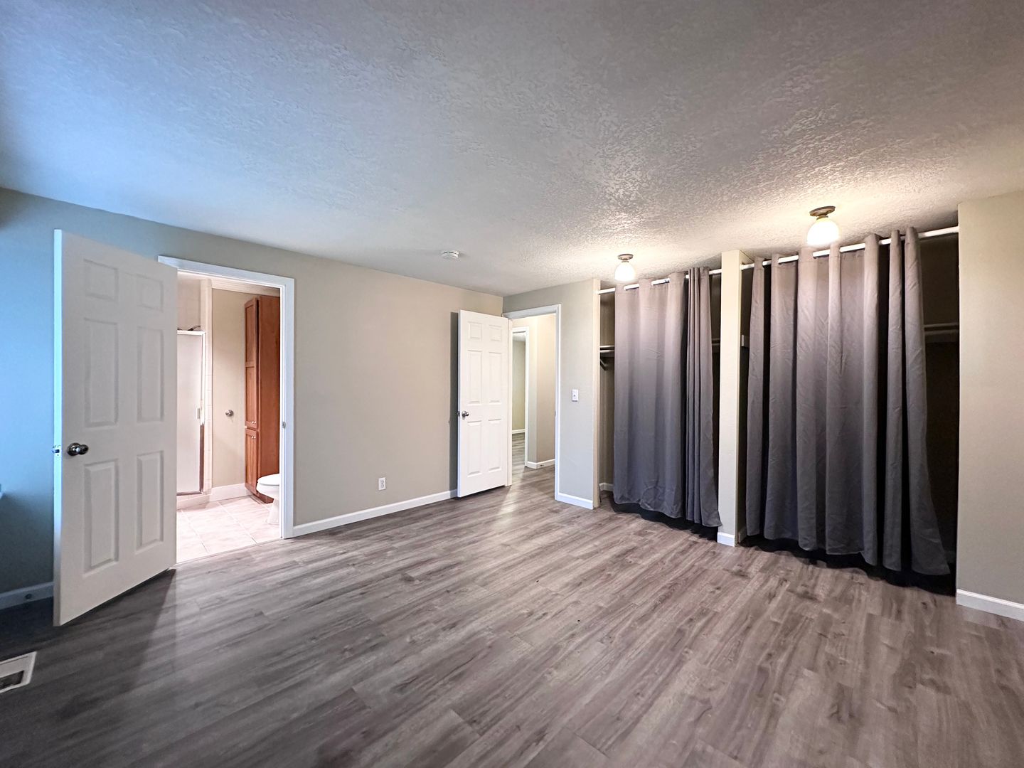 6300 SW Fisher Ave - Beaverton - Oregon - 6 bed, 3 bath rental property