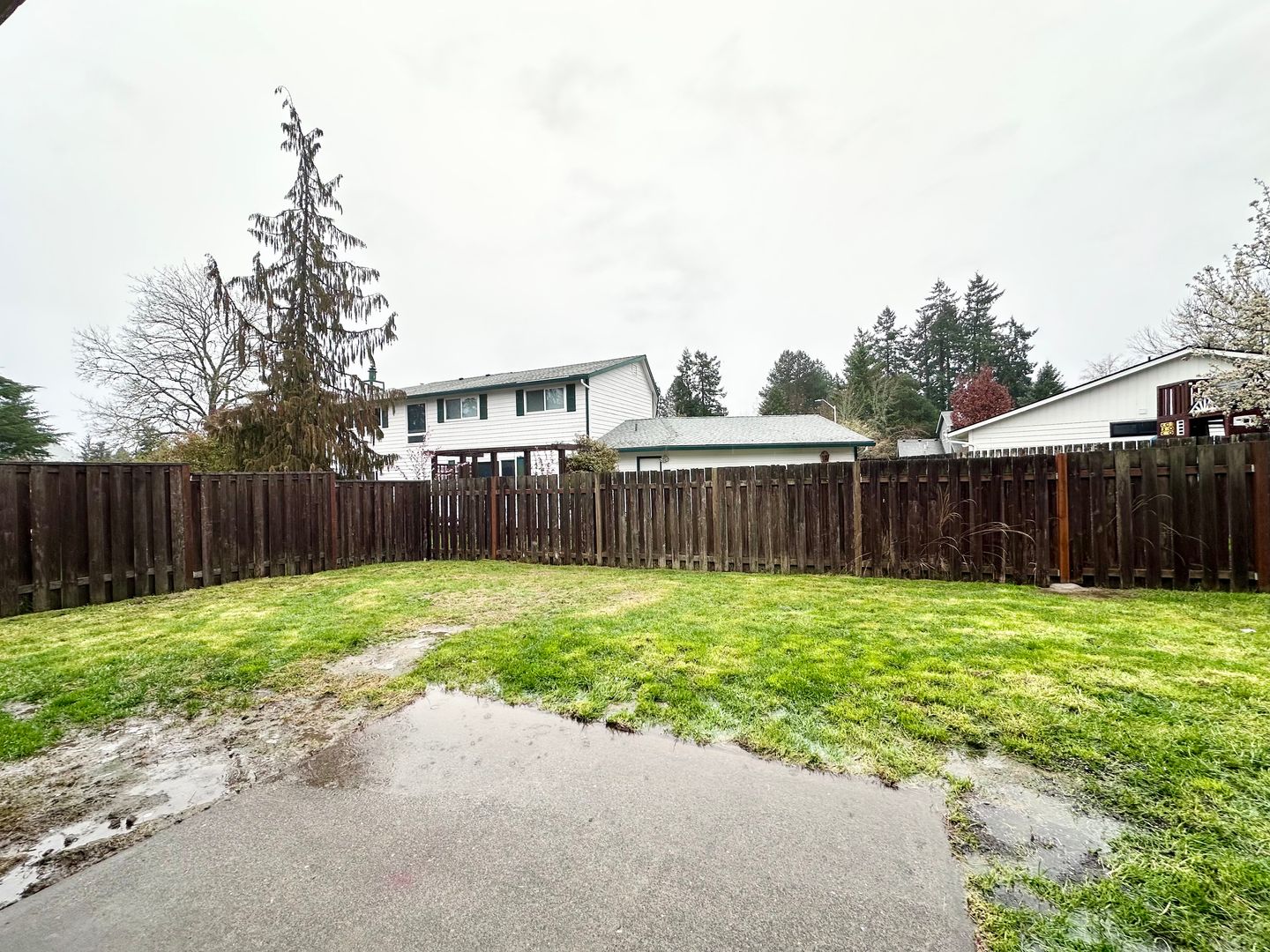 6300 SW Fisher Ave - Beaverton - Oregon - 6 bed, 3 bath rental property