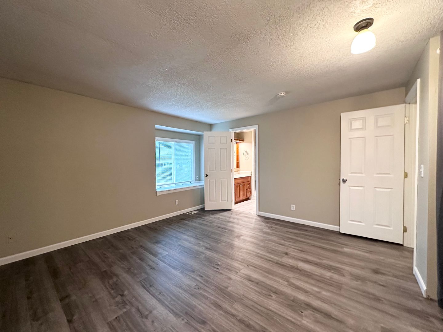 6300 SW Fisher Ave - Beaverton - Oregon - 6 bed, 3 bath rental property