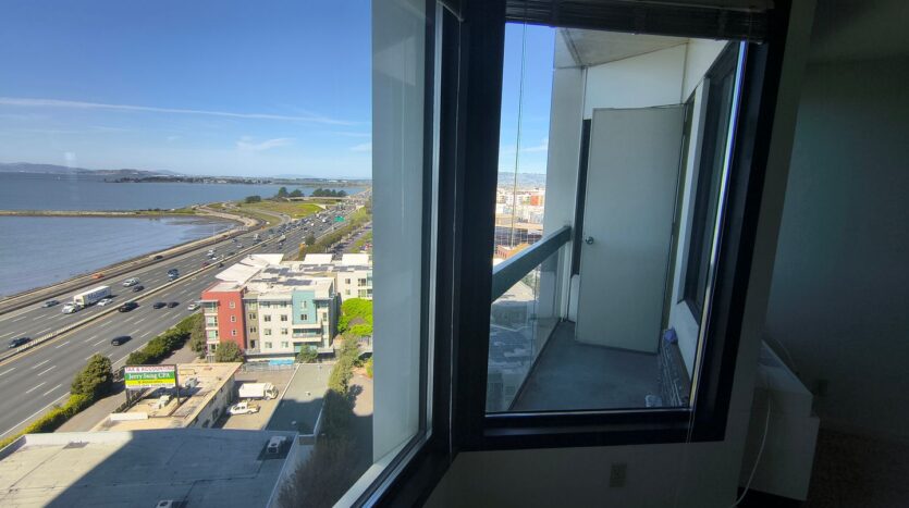 6363 Christie Ave #1413 - Emeryville - California - 1 bed, 1 bath rental property