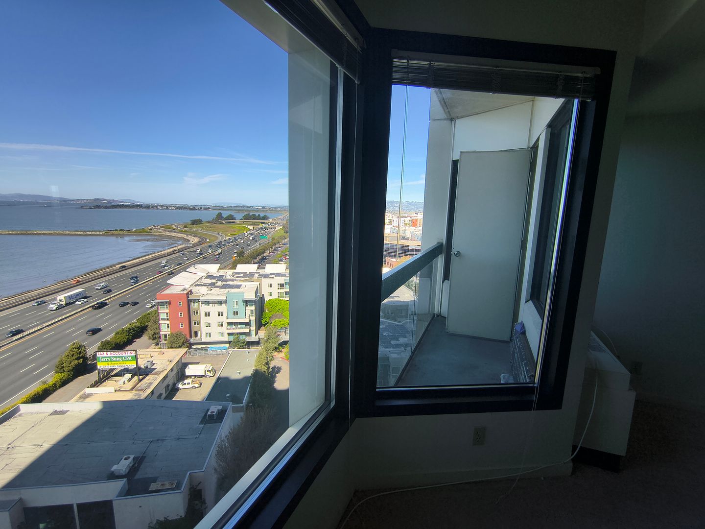 6363 Christie Ave #1413 - Emeryville - California - 1 bed, 1 bath rental property