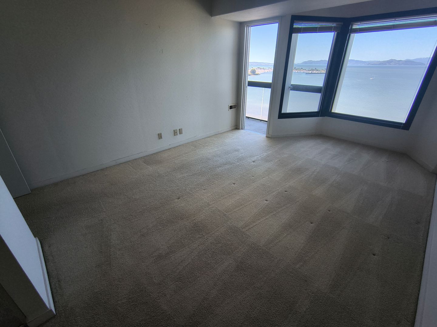 6363 Christie Ave #1413 - Emeryville - California - 1 bed, 1 bath rental property