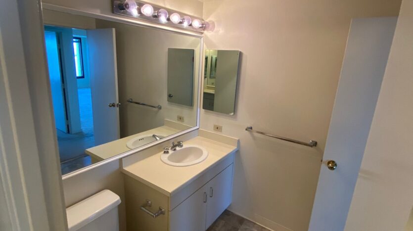 6363 Christie Ave #1413 - Emeryville - California - 1 bed, 1 bath rental property