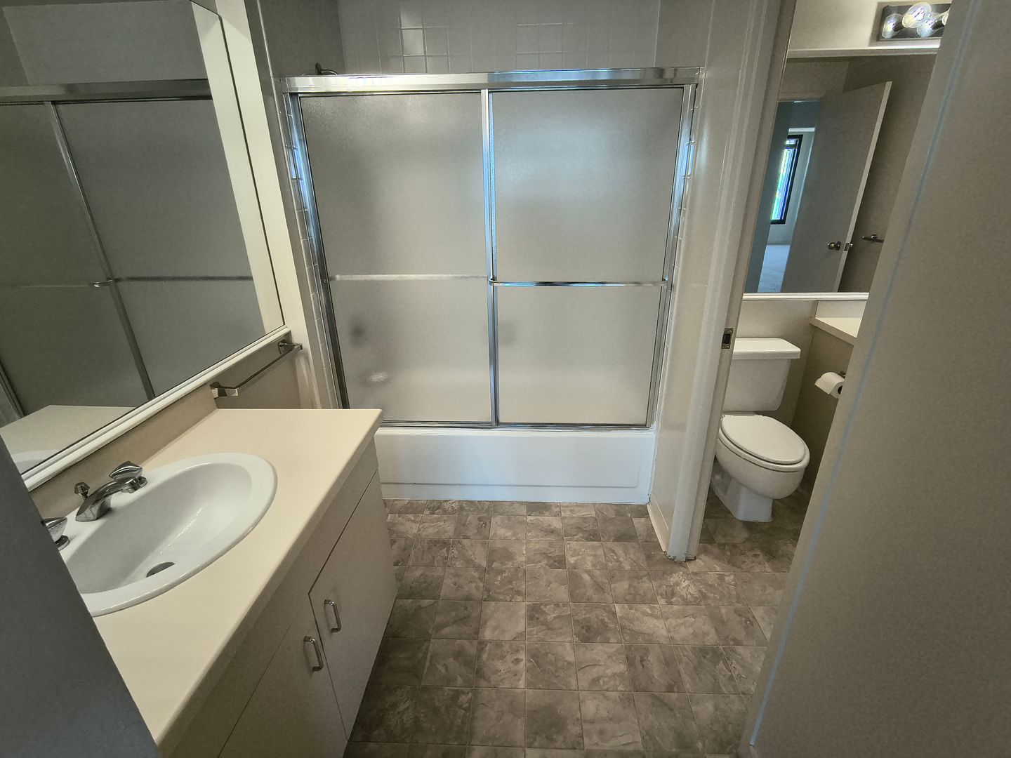 6363 Christie Ave #1413 - Emeryville - California - 1 bed, 1 bath rental property