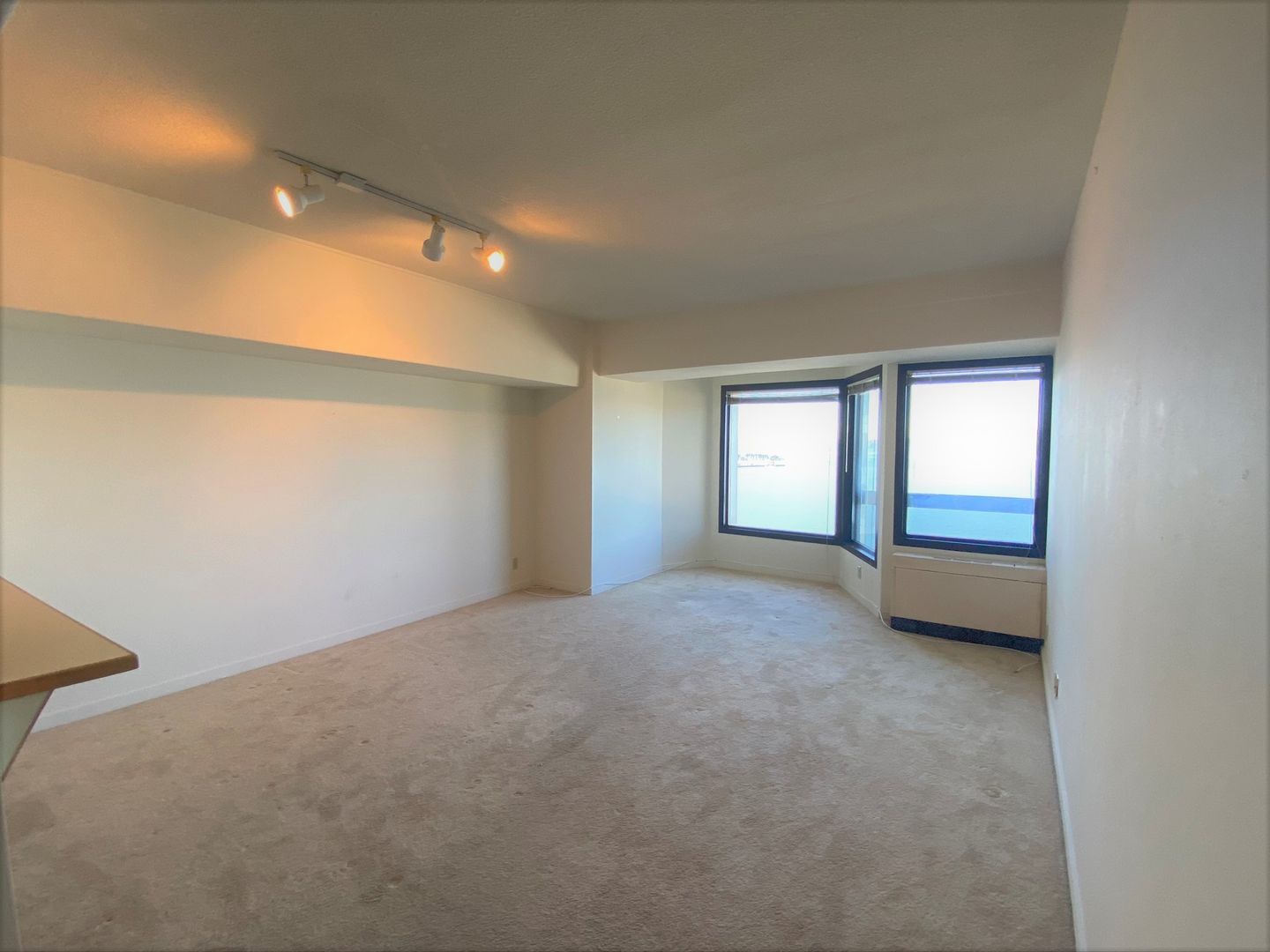 6363 Christie Ave #1413 - Emeryville - California - 1 bed, 1 bath rental property