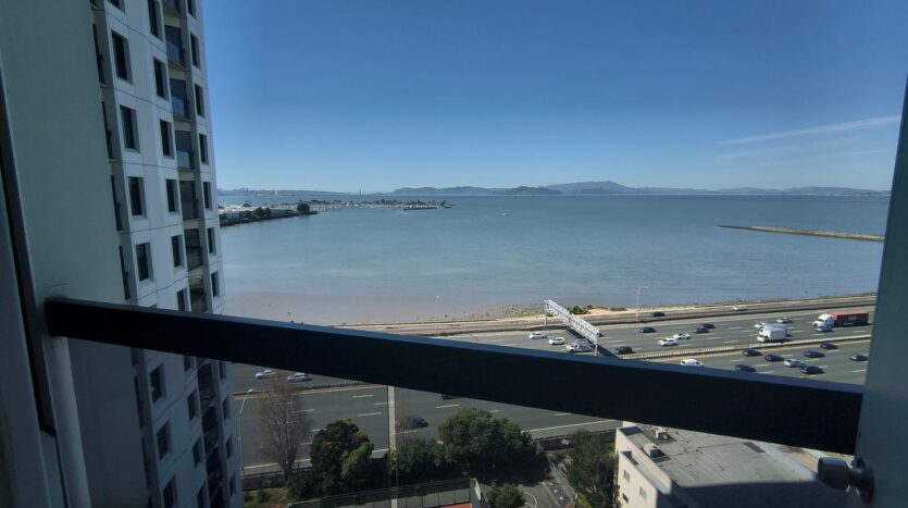 6363 Christie Ave #1413 - Emeryville - California - 1 bed, 1 bath rental property