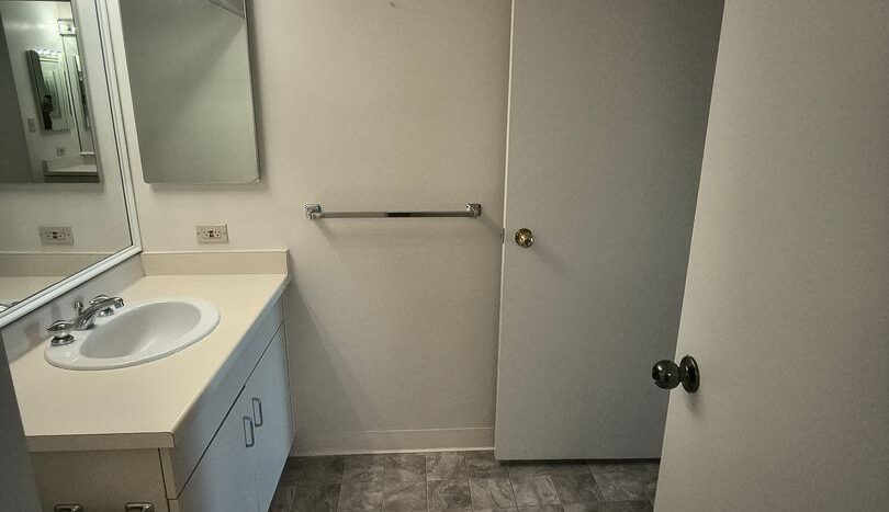 6363 Christie Ave #1413 - Emeryville - California - 1 bed, 1 bath rental property