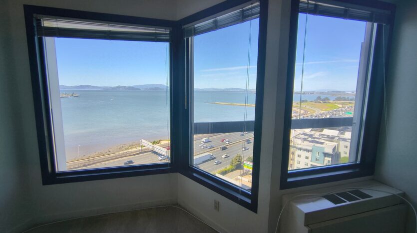 6363 Christie Ave #1413 - Emeryville - California - 1 bed, 1 bath rental property