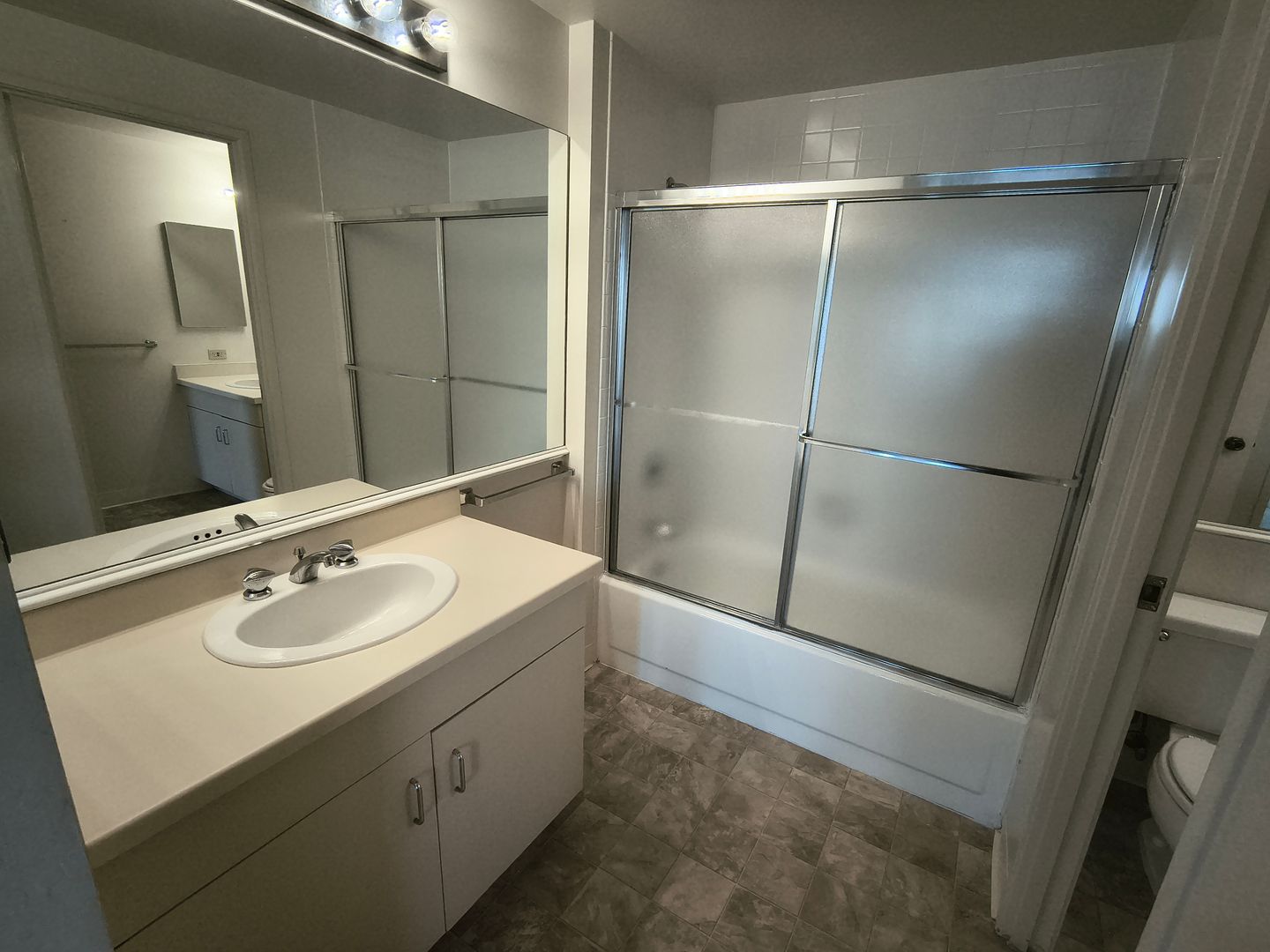 6363 Christie Ave #1413 - Emeryville - California - 1 bed, 1 bath rental property