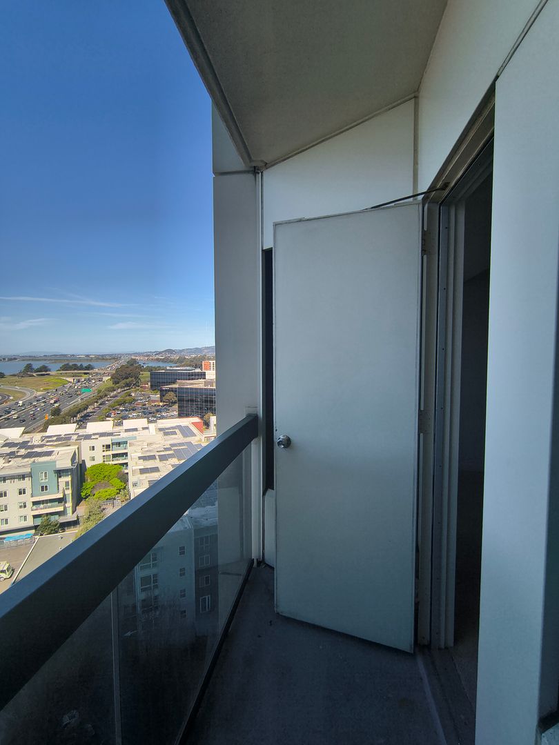6363 Christie Ave #1413 - Emeryville - California - 1 bed, 1 bath rental property