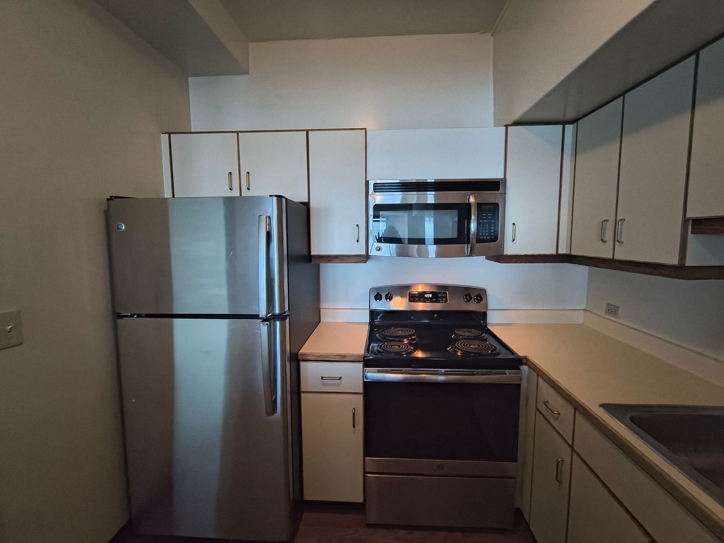 6363 Christie Ave #1413 - Emeryville - California - 1 bed, 1 bath rental property