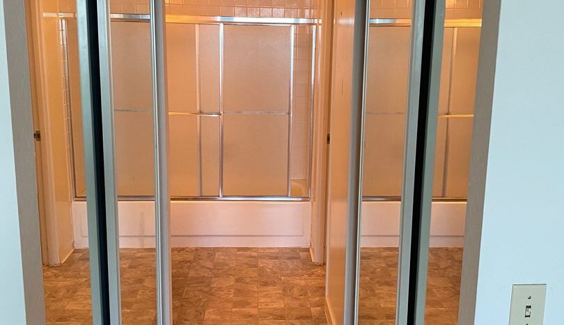 6363 Christie Ave #1413 - Emeryville - California - 1 bed, 1 bath rental property