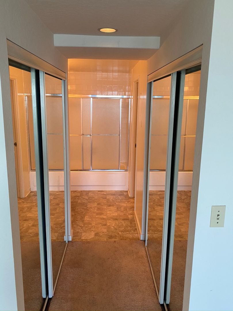 6363 Christie Ave #1413 - Emeryville - California - 1 bed, 1 bath rental property