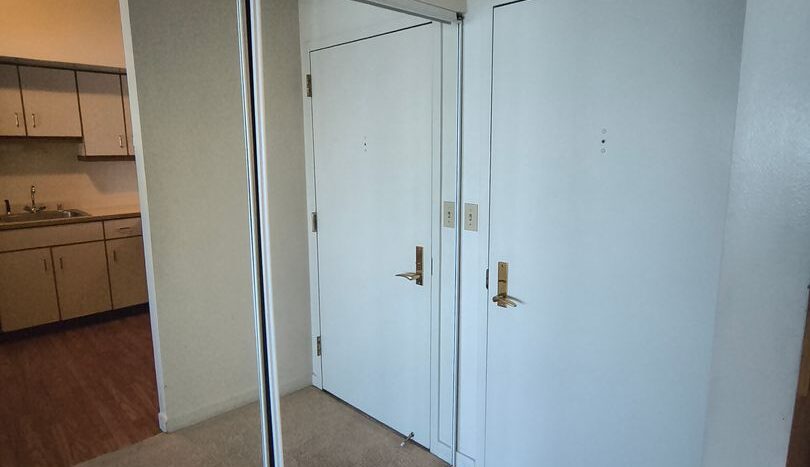 6363 Christie Ave #1413 - Emeryville - California - 1 bed, 1 bath rental property