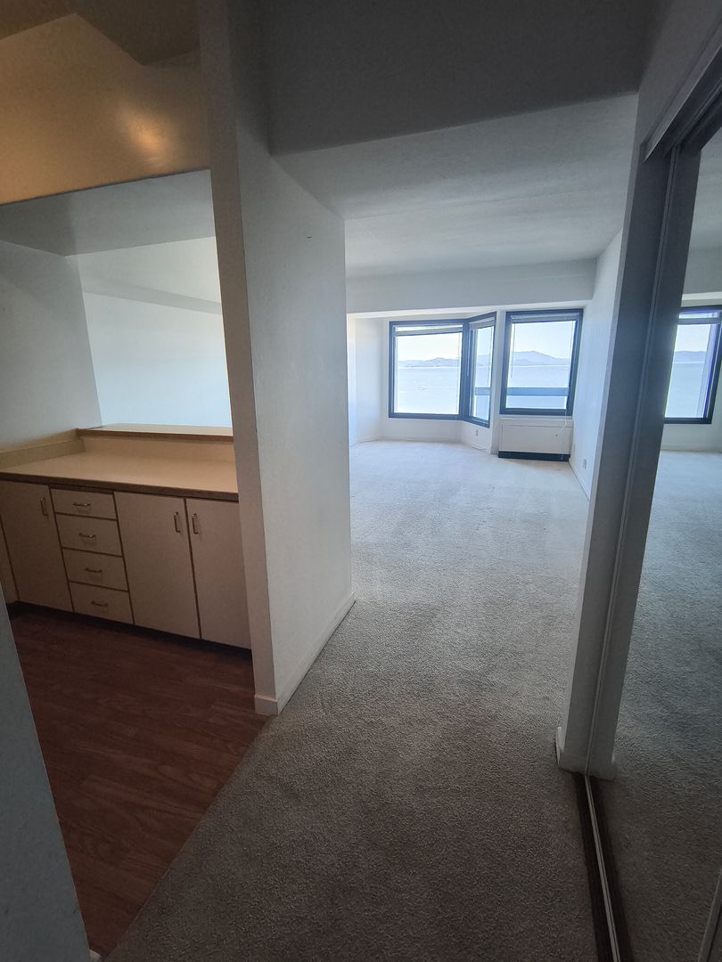 6363 Christie Ave #1413 - Emeryville - California - 1 bed, 1 bath rental property