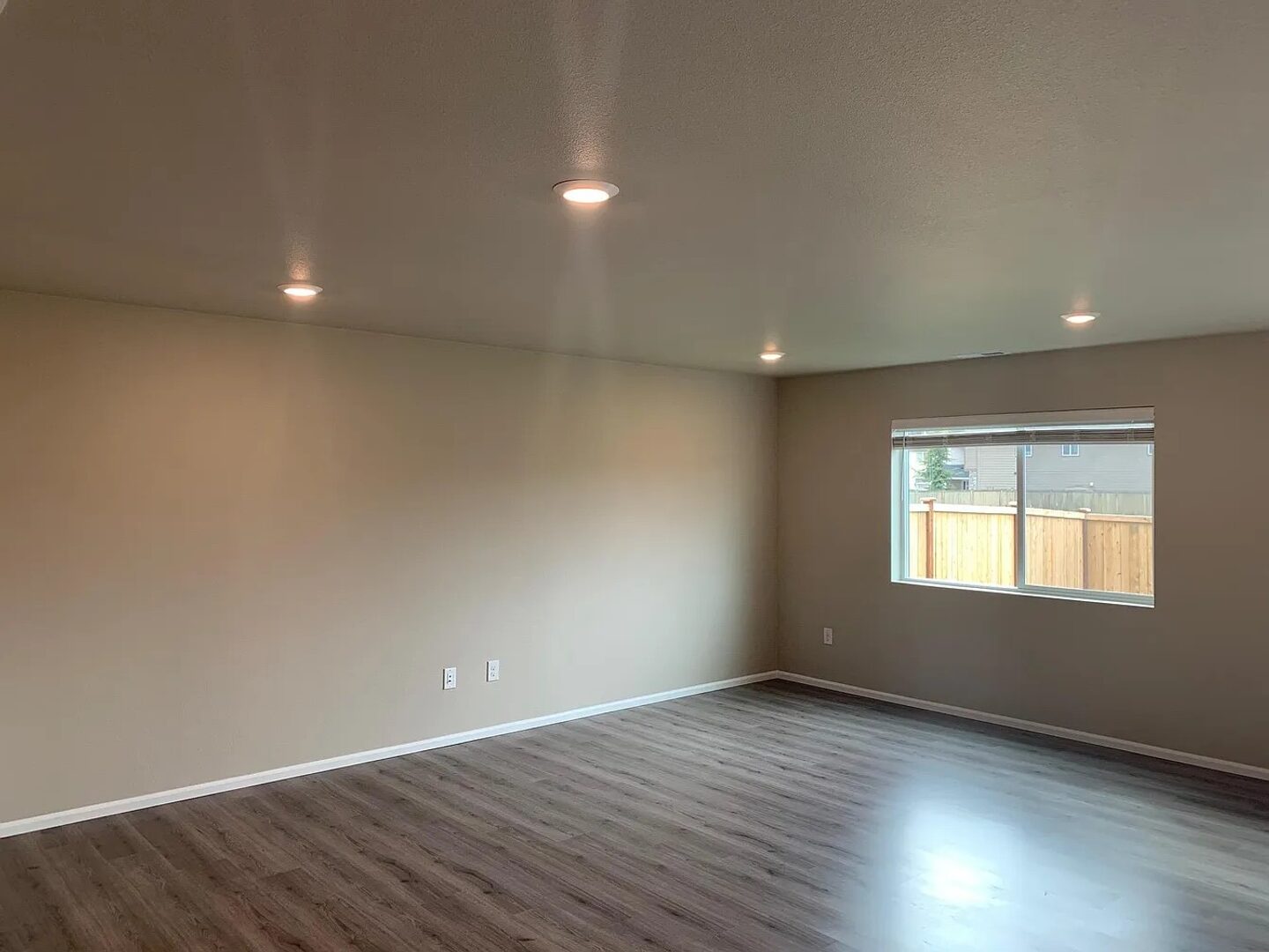 6500 44th St E - Fife - Washington - 4 bed, 3 bath rental property