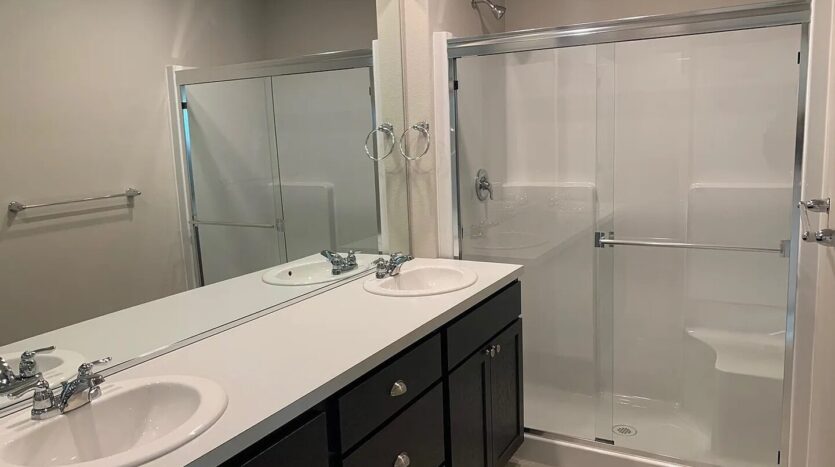 6500 44th St E - Fife - Washington - 4 bed, 3 bath rental property