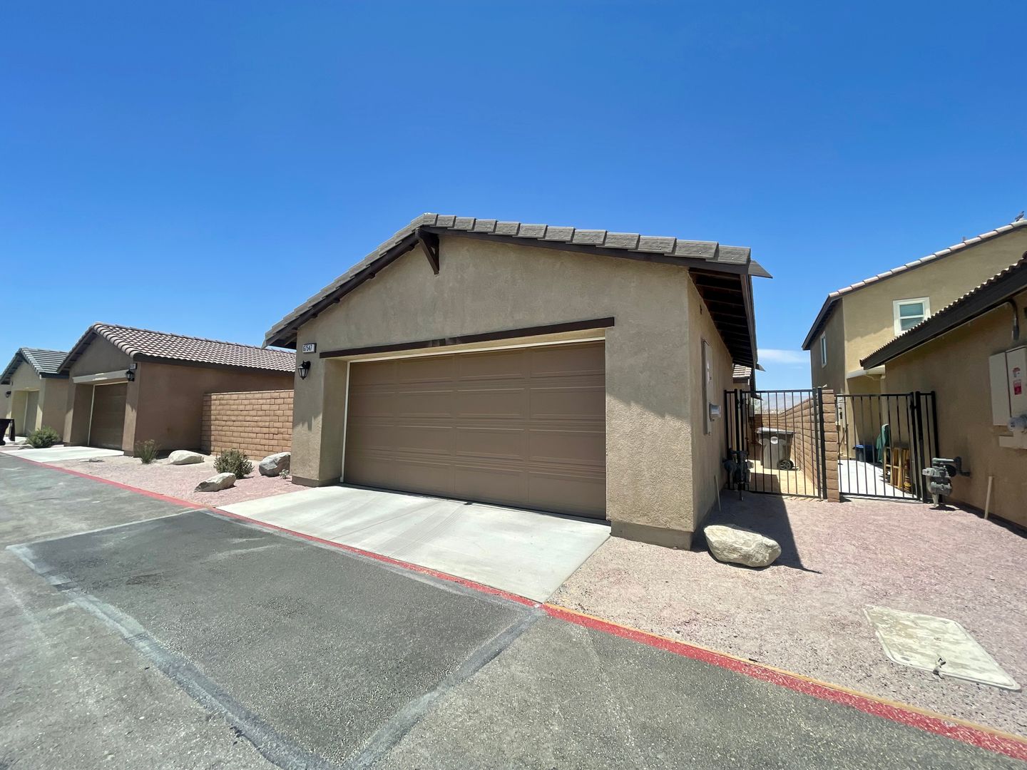 67547 Rio Plata Road - Cathedral City - California - 3 bed, 2 bath rental property