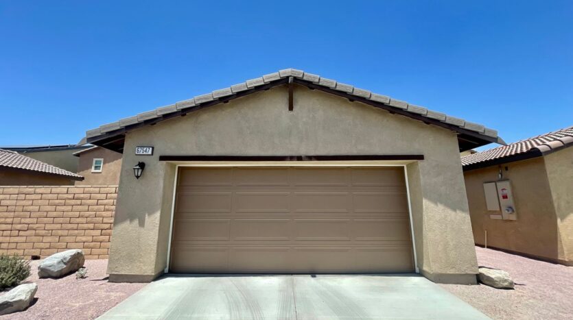 67547 Rio Plata Road - Cathedral City - California - 3 bed, 2 bath rental property