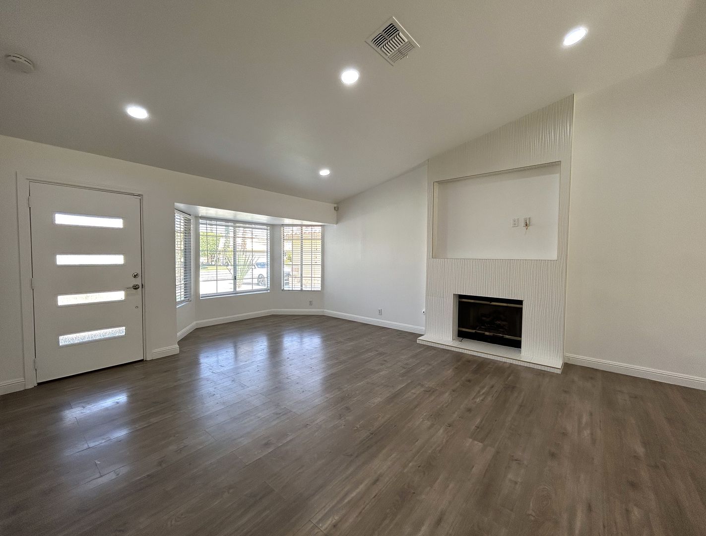 68665 Risueno Rd - Cathedral City - California - 3 bed, 2 bath rental property