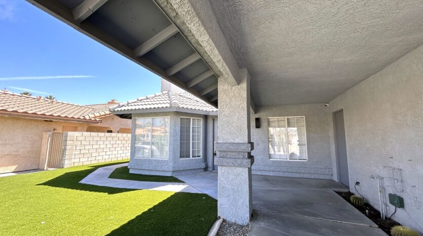 68665 Risueno Rd - Cathedral City - California - 3 bed, 2 bath rental property