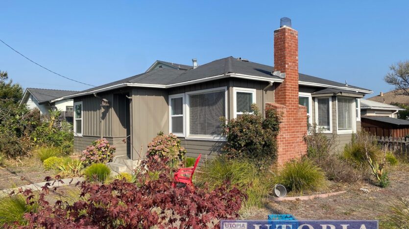 700 26th Avenue - Santa Cruz - California - 2 bed, 1 bath rental property
