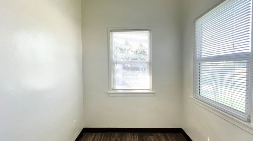 704 S Howard St Apt B - Corona - California - 2 bed, 1 bath rental property