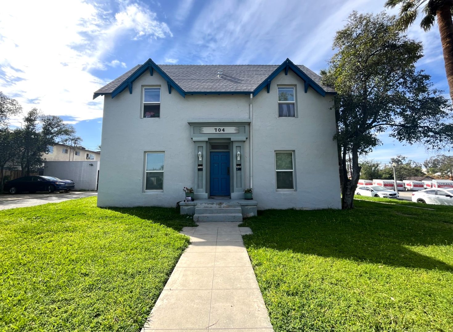 704 S Howard St Apt B - Corona - California - 2 bed, 1 bath rental property