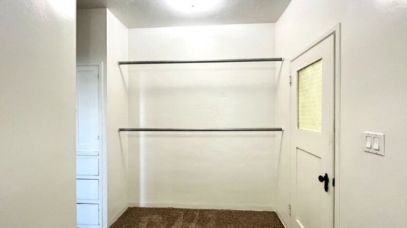 704 S Howard St Apt B - Corona - California - 2 bed, 1 bath rental property