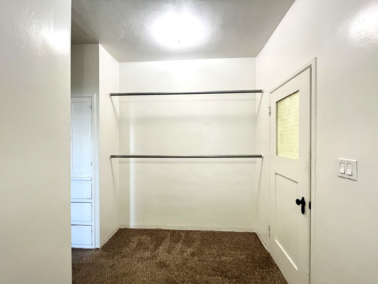 704 S Howard St Apt B - Corona - California - 2 bed, 1 bath rental property