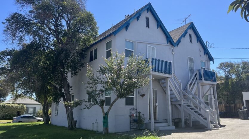 704 S Howard St Apt B - Corona - California - 2 bed, 1 bath rental property